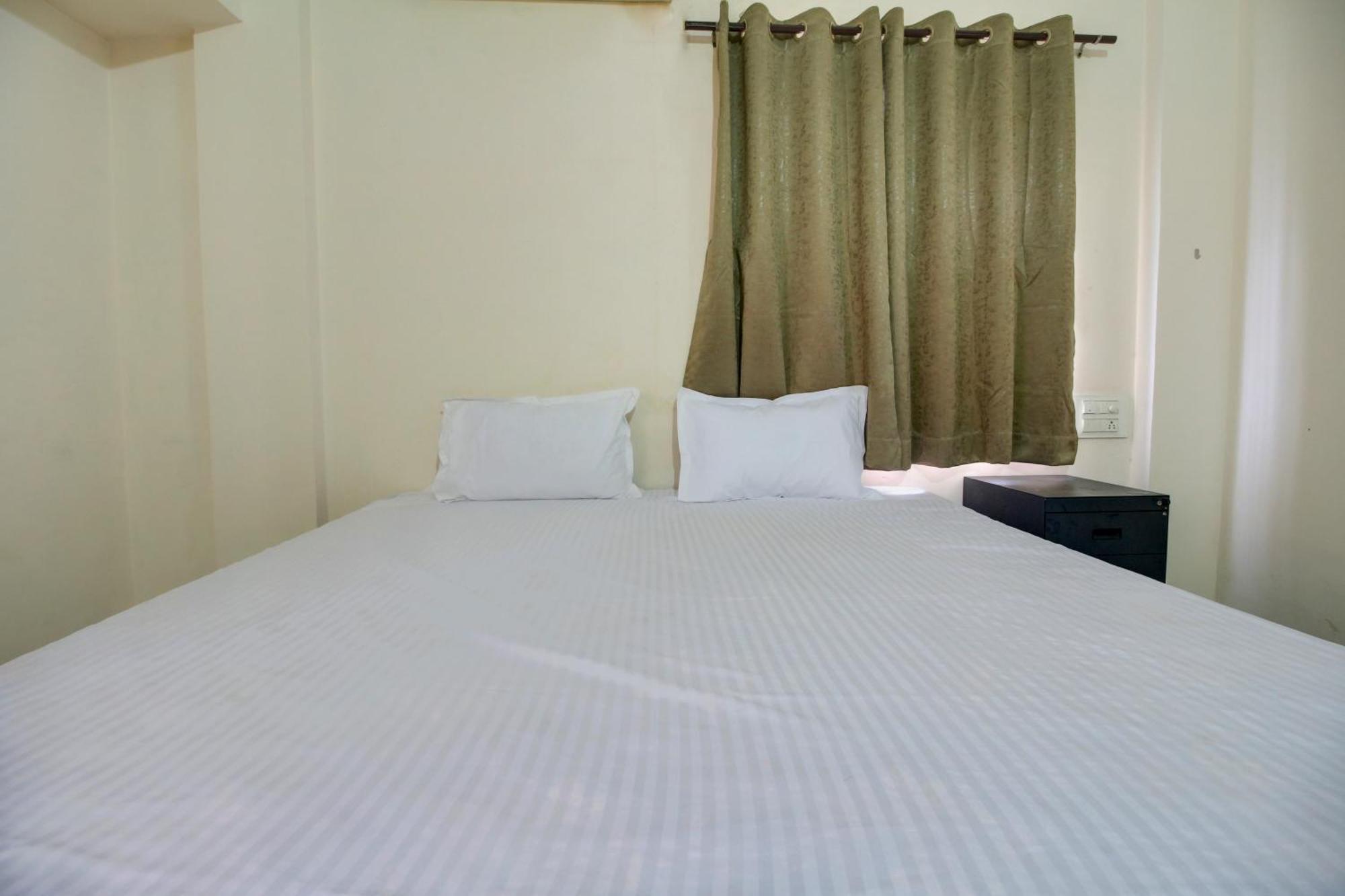 Hotel O Elite Inn Koradi Экстерьер фото
