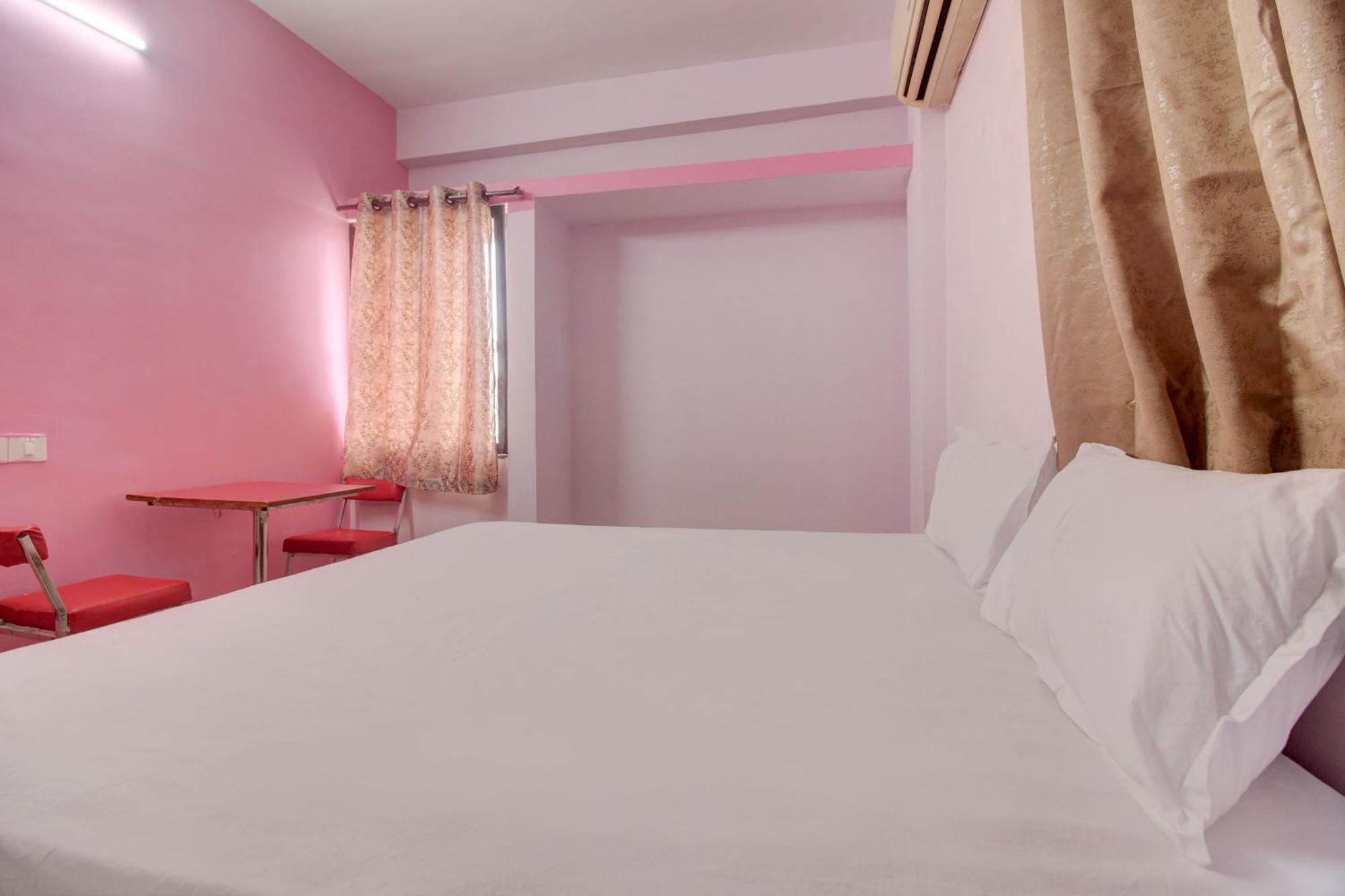 Hotel O Elite Inn Koradi Экстерьер фото